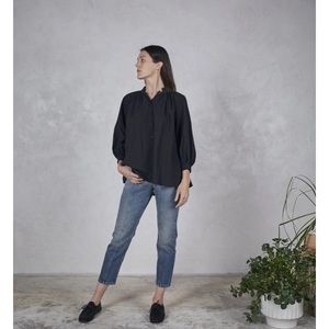 Esby Apparel Liza top in black